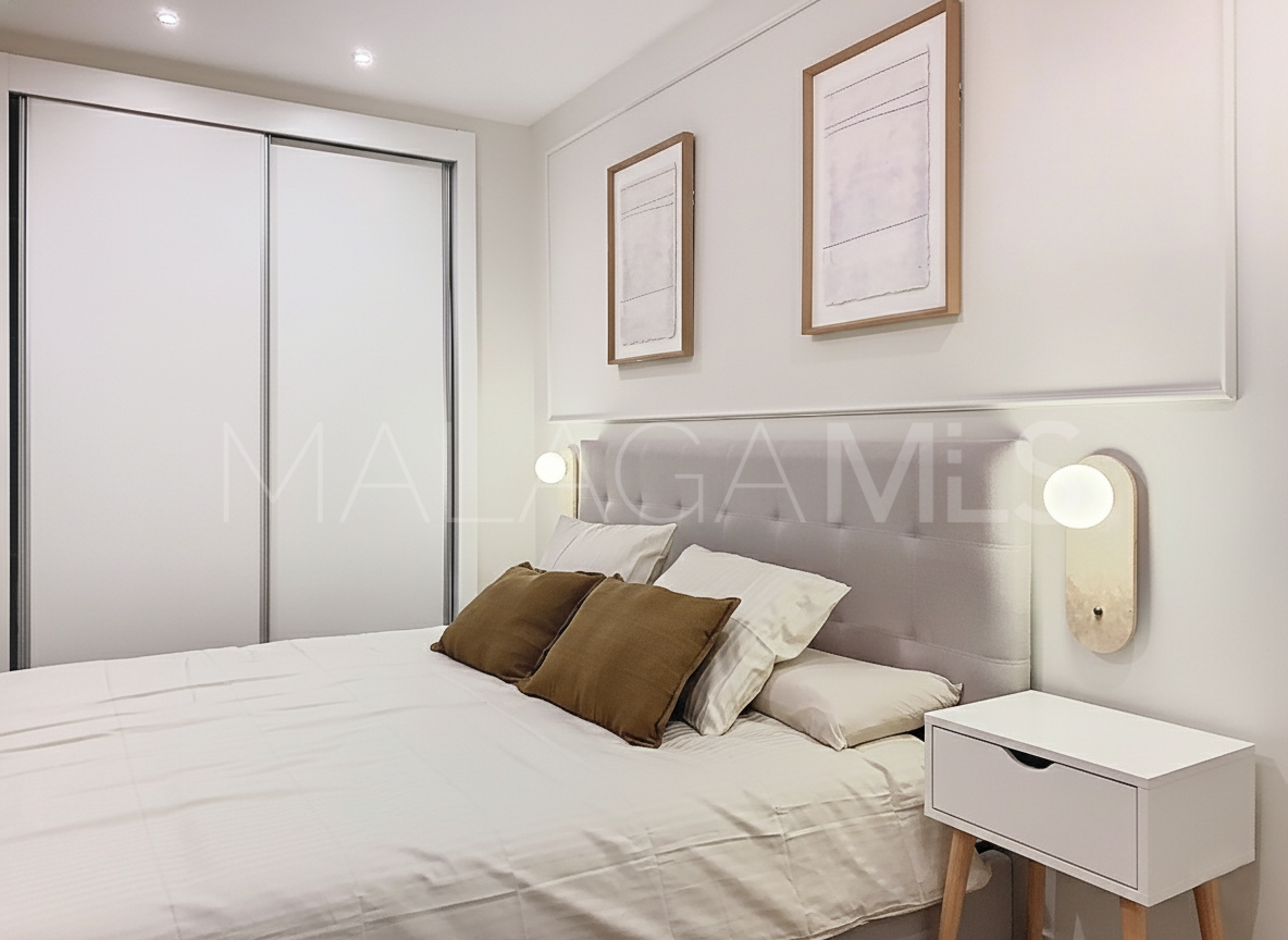 Buy Estepona Puerto 3 bedrooms ground floor apartment