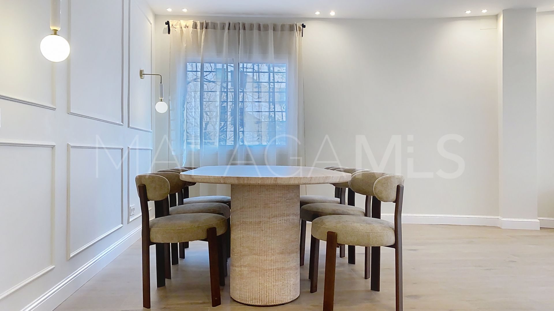 Buy Estepona Puerto 3 bedrooms ground floor apartment