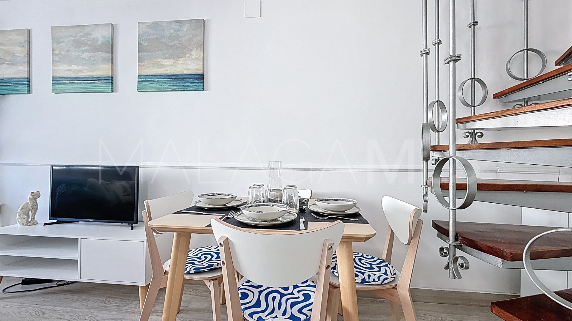 Duplex penthouse for sale in Puerto La Duquesa