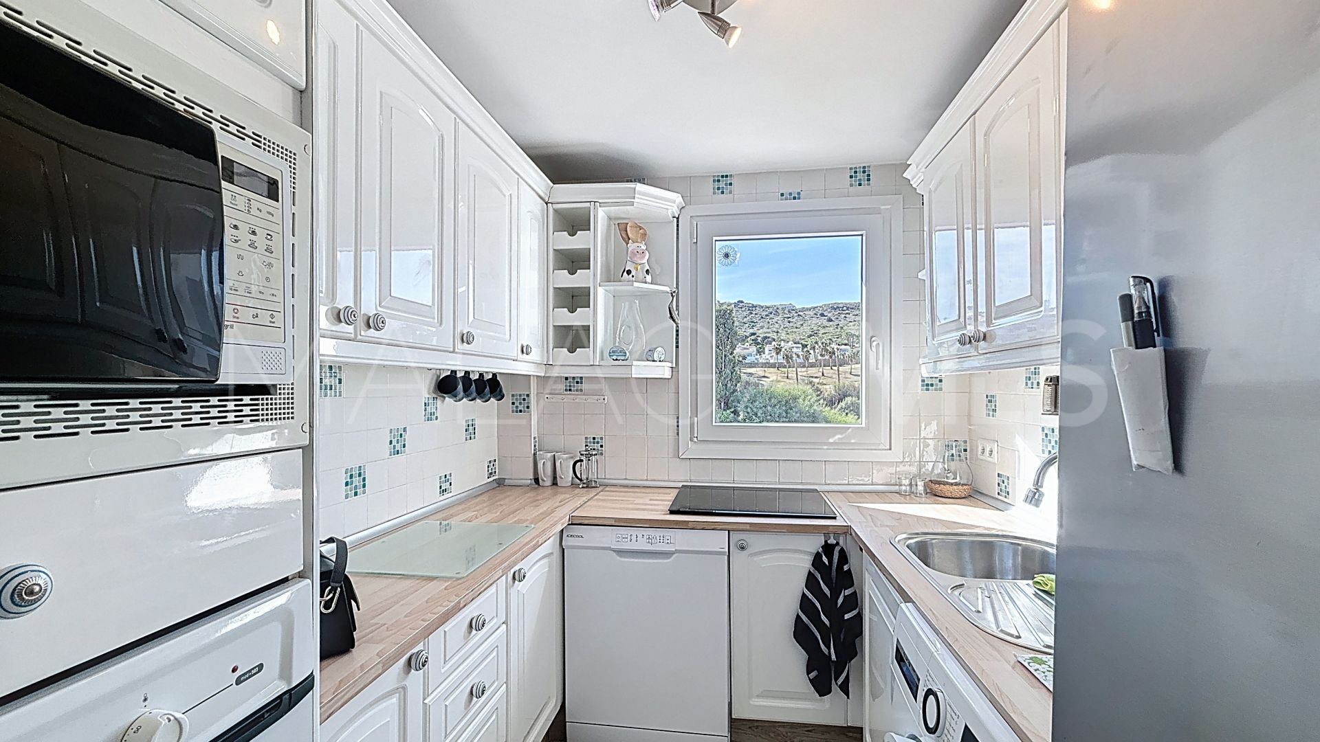 Duplex penthouse for sale in Puerto La Duquesa