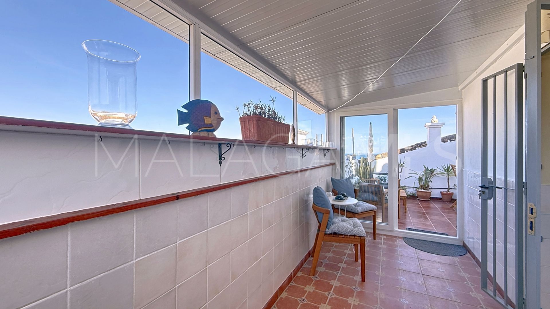Duplex penthouse for sale in Puerto La Duquesa