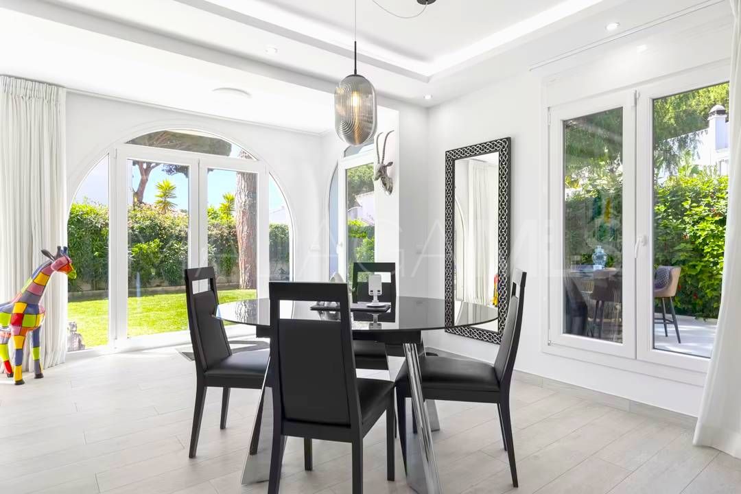 Villa for sale in Benamara