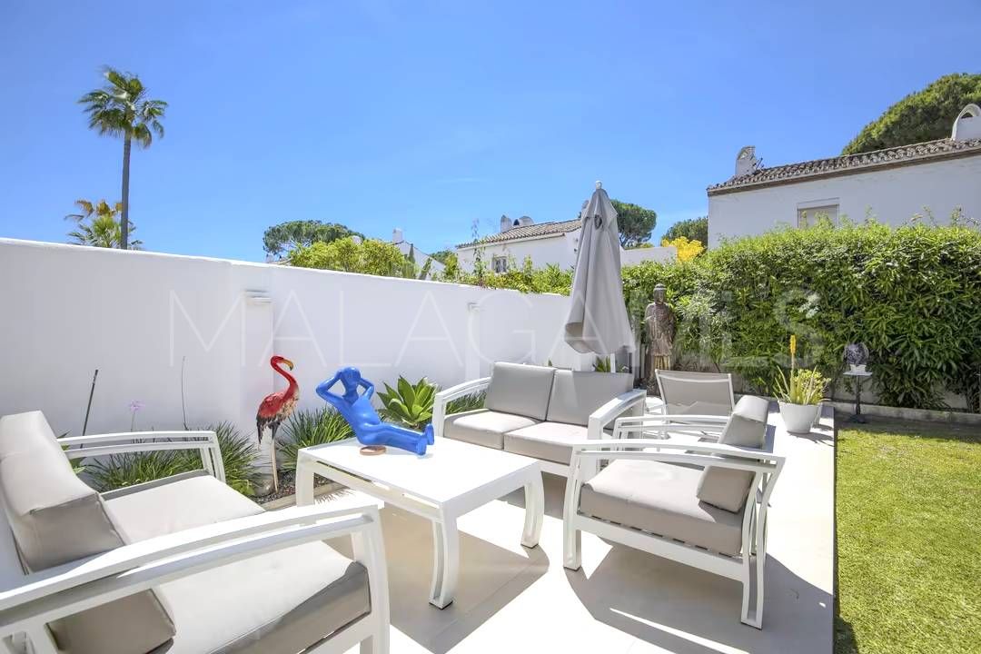 Villa for sale in Benamara