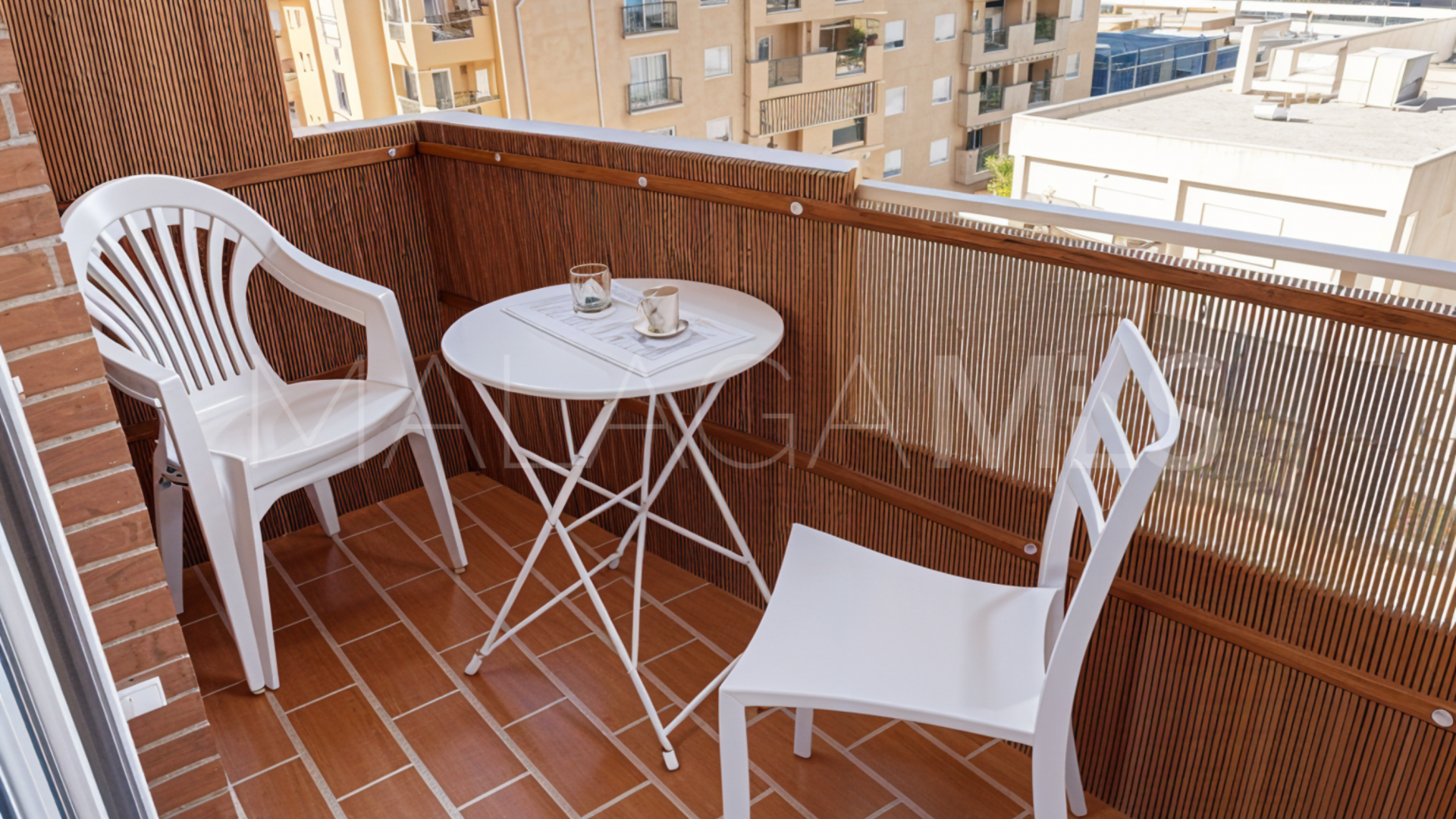 Avda de Andalucia - Sierra de Estepona, apartamento a la venta de 3 bedrooms