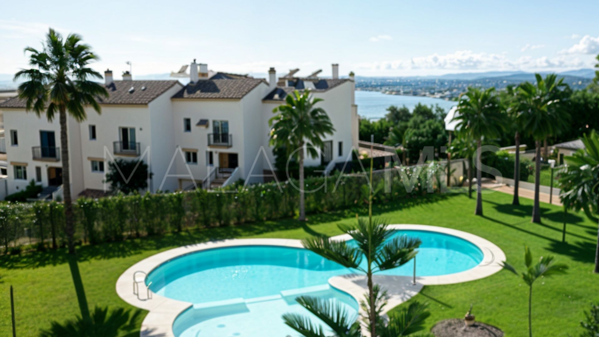 For sale 2 bedrooms apartment in Puerto Alto