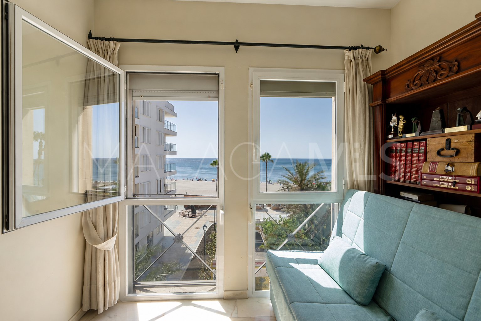 Apartamento with 3 bedrooms a la venta in Estepona Casco Antiguo