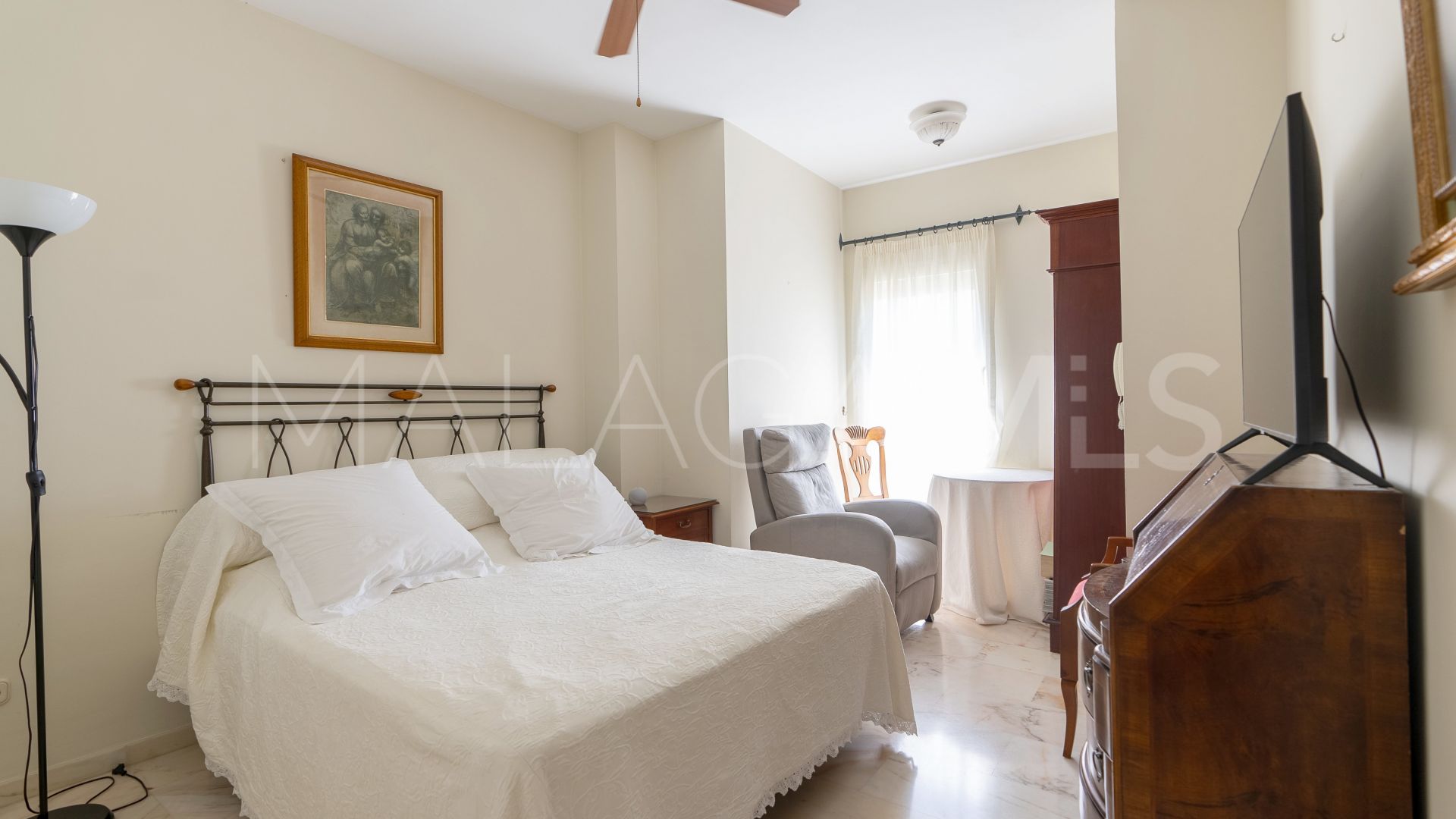 Apartamento with 3 bedrooms a la venta in Estepona Casco Antiguo