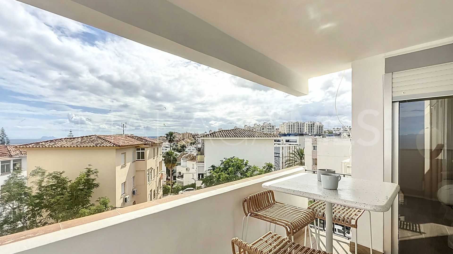 Appartement for sale in Estepona Puerto
