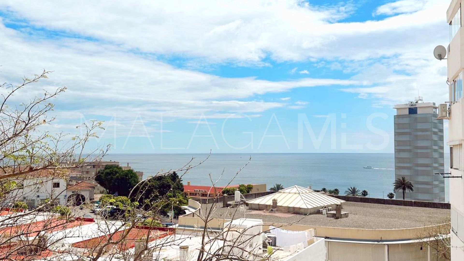 Appartement for sale in Estepona Puerto