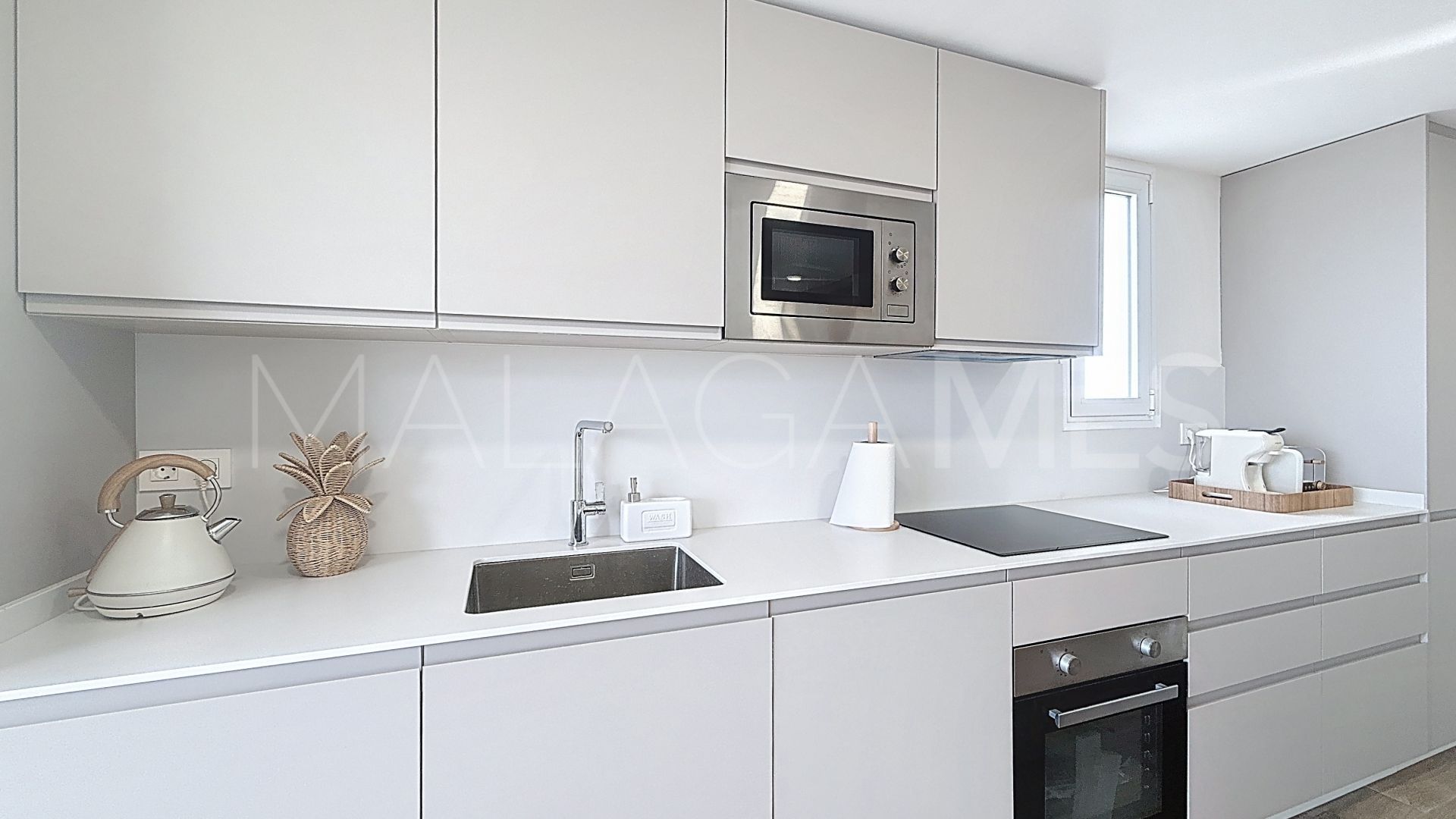 Appartement for sale in Estepona Puerto
