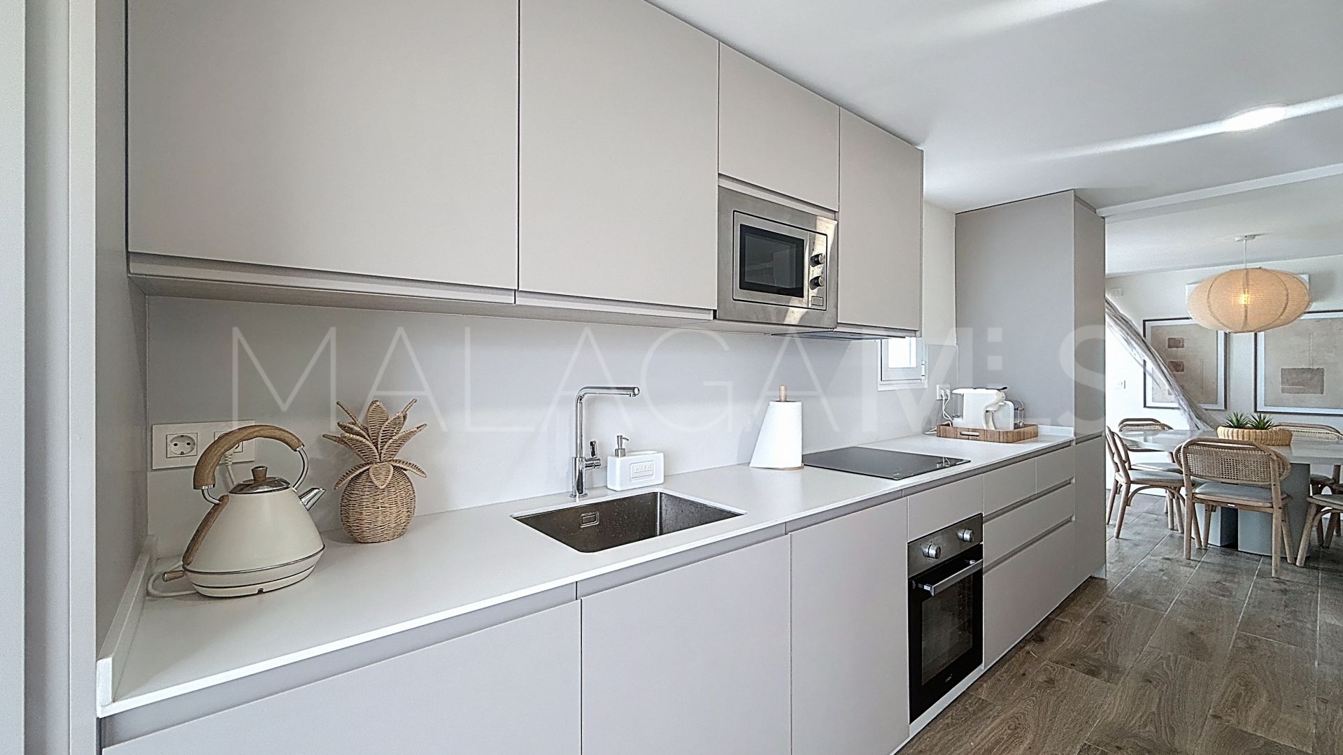 Appartement for sale in Estepona Puerto