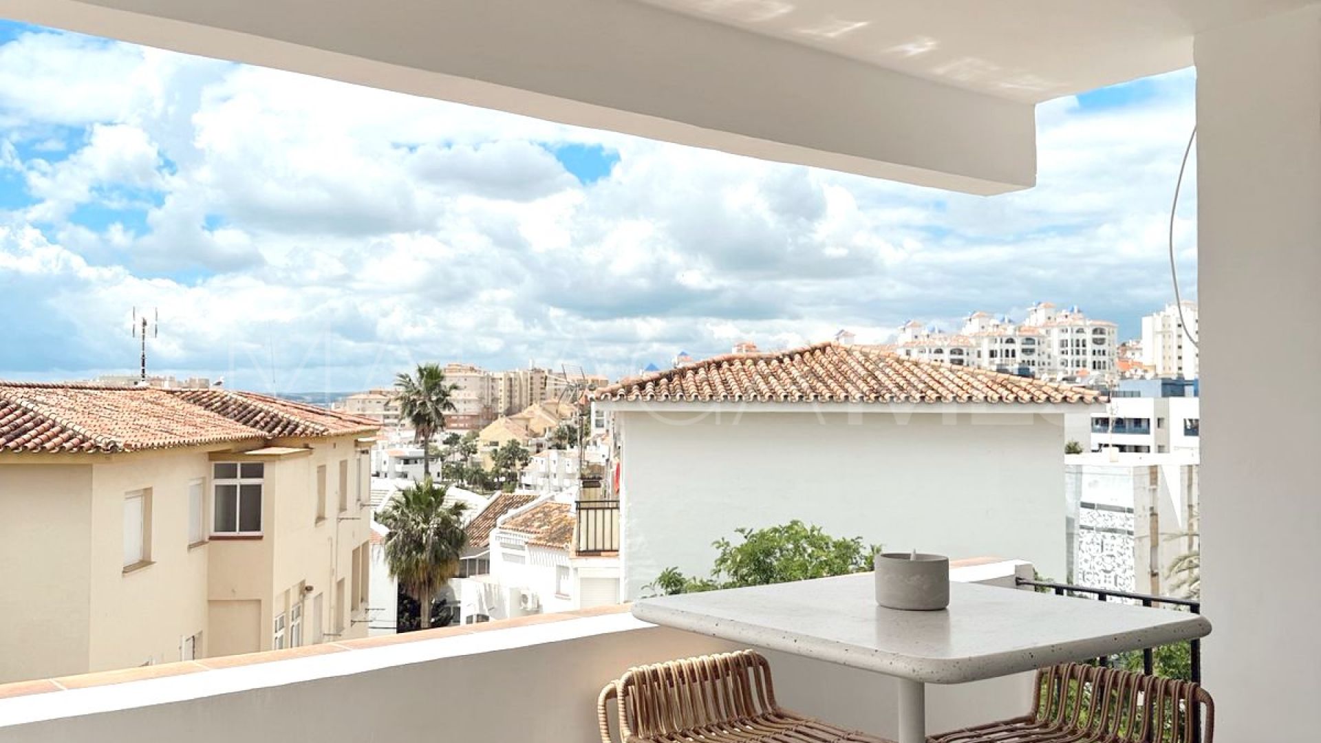 Appartement for sale in Estepona Puerto