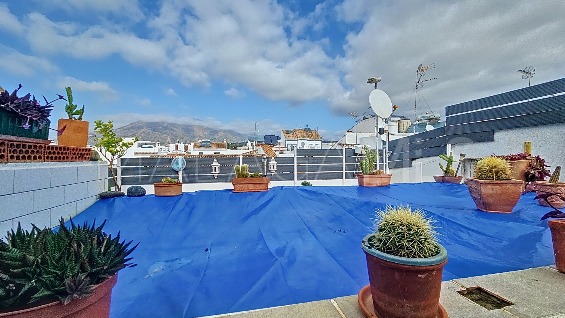 Buy adosado de 2 bedrooms in Estepona Casco Antiguo