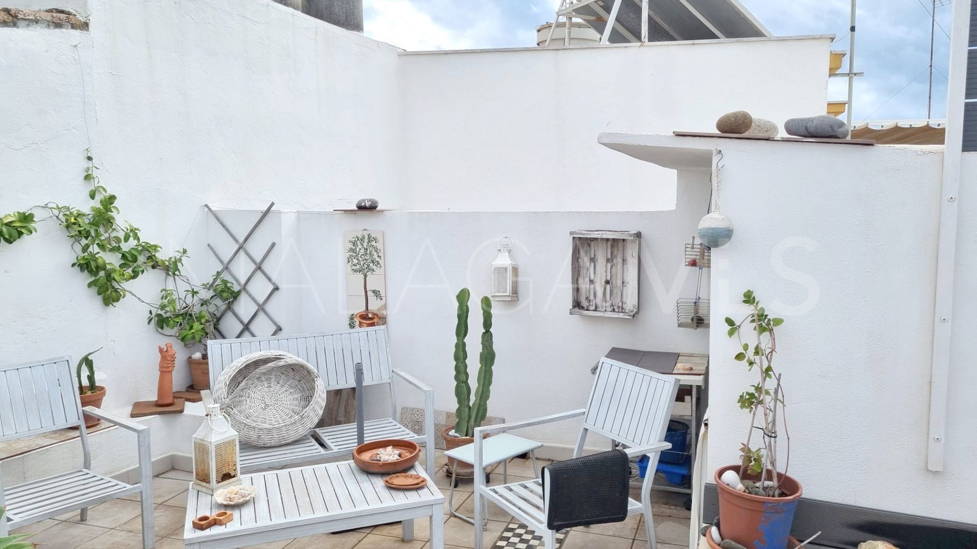 Buy adosado de 2 bedrooms in Estepona Casco Antiguo