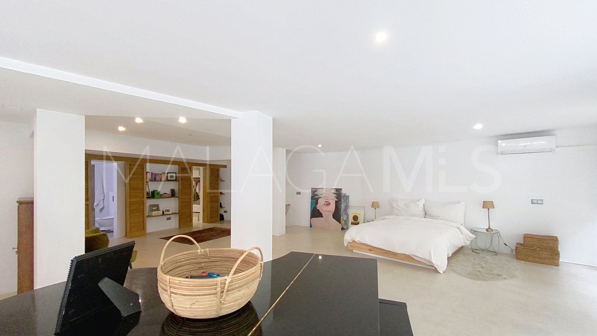 Villa for sale in Atalaya