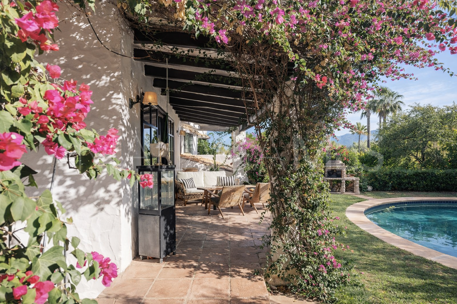 Villa for sale in Atalaya