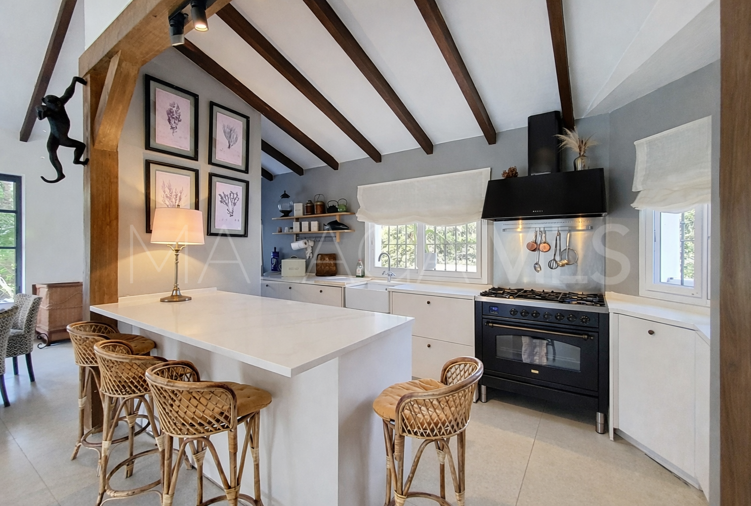 Villa for sale in Atalaya