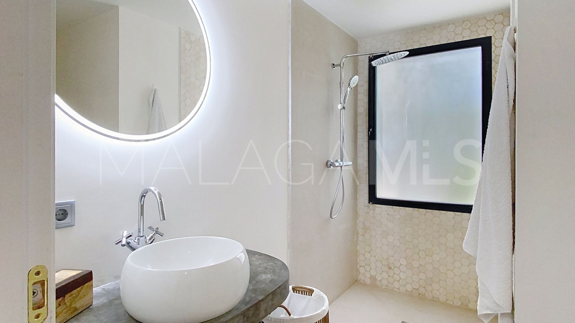 Villa for sale in Atalaya