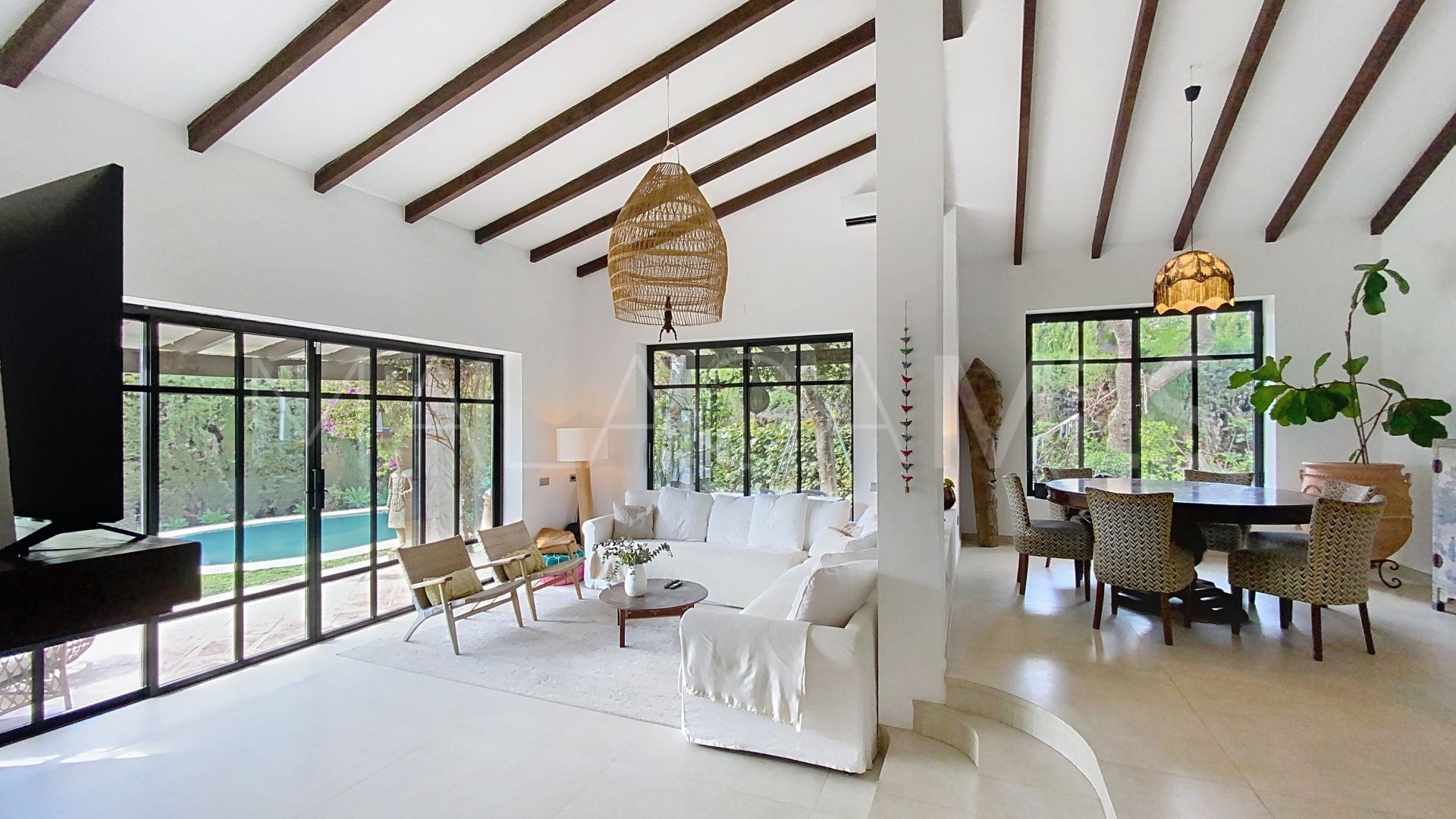 Villa for sale in Atalaya