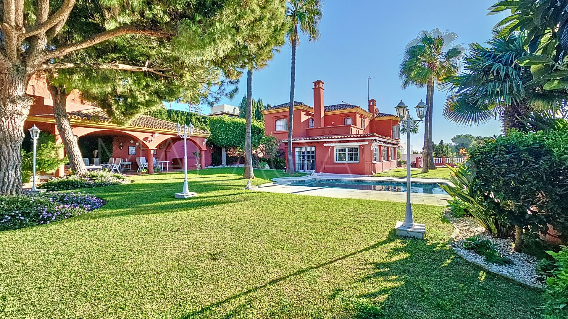 Se vende villa with 6 bedrooms in Seghers