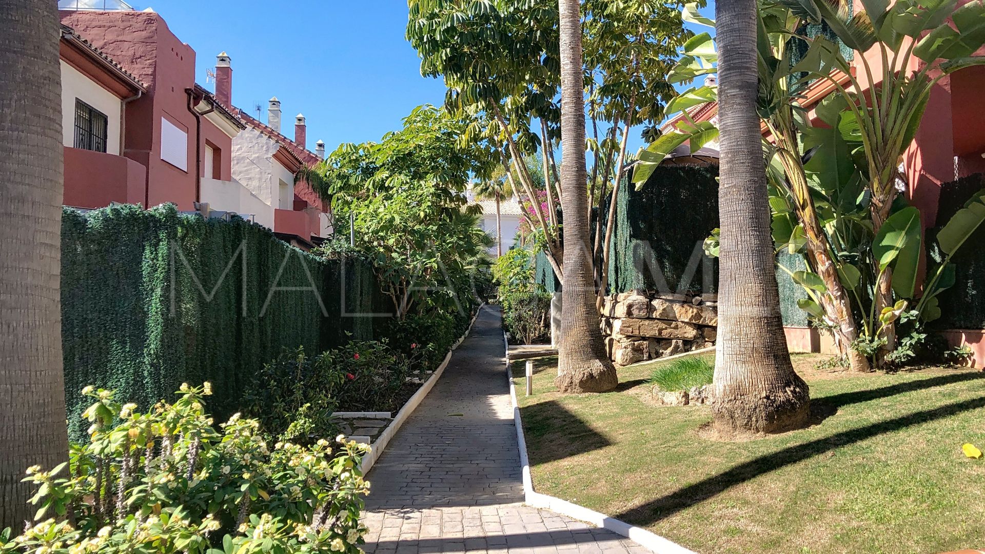 Maison de ville for sale in Selwo