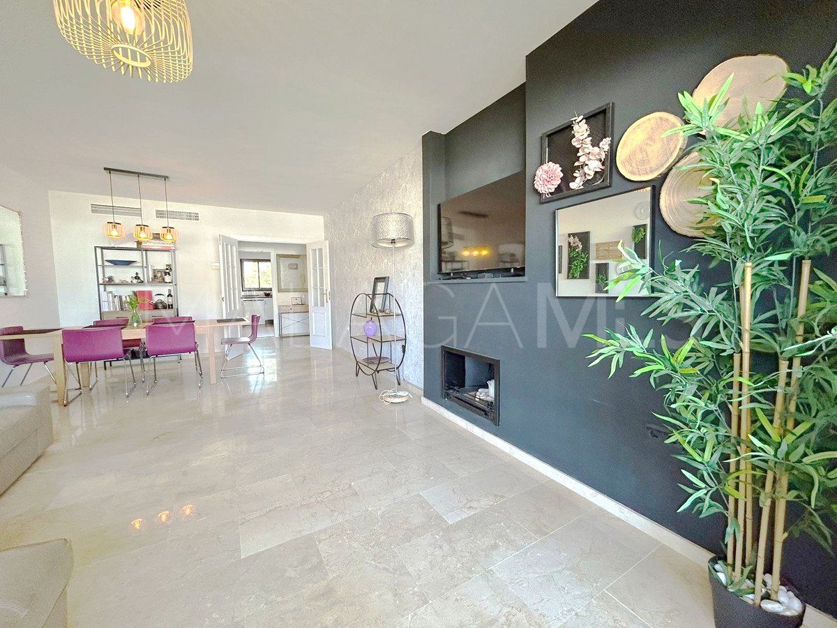 Selwo, atico duplex for sale with 3 bedrooms