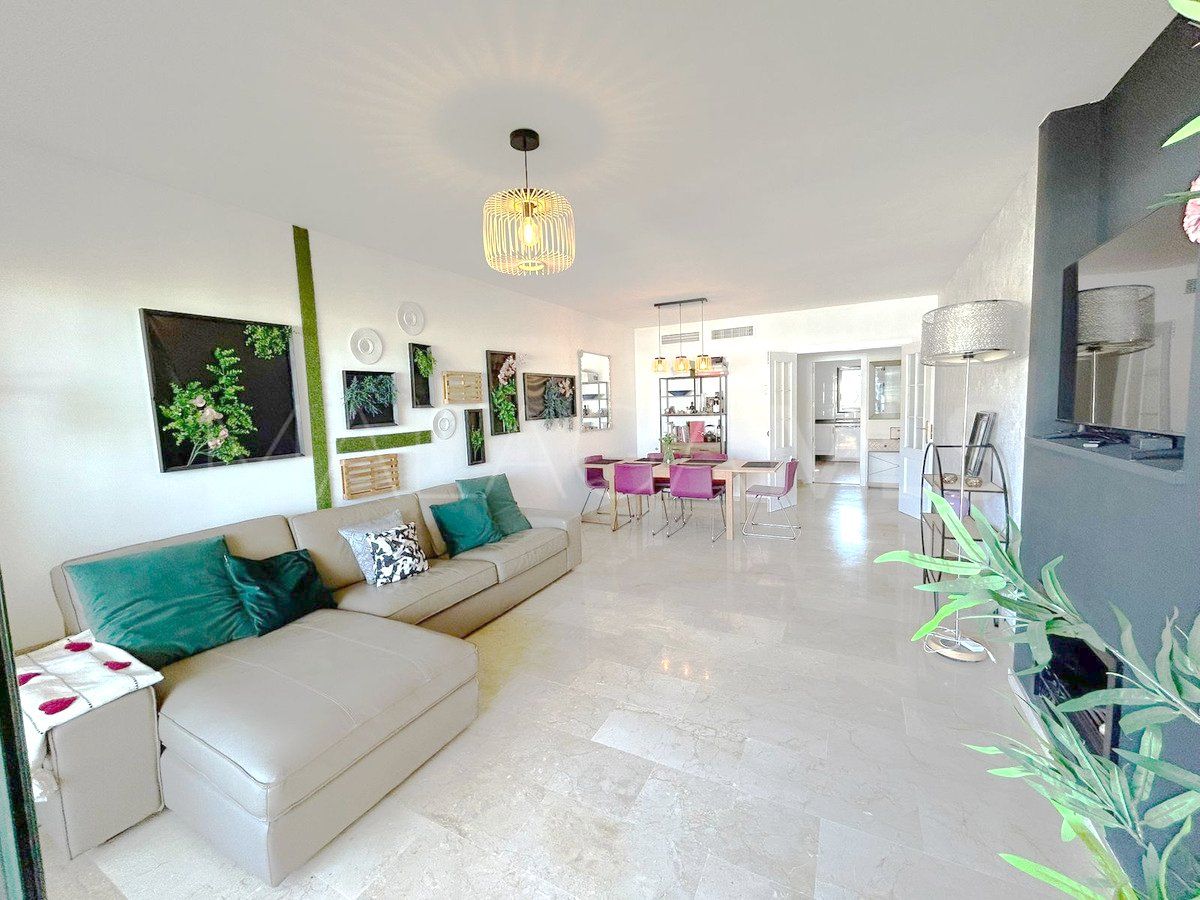 Selwo, atico duplex for sale with 3 bedrooms