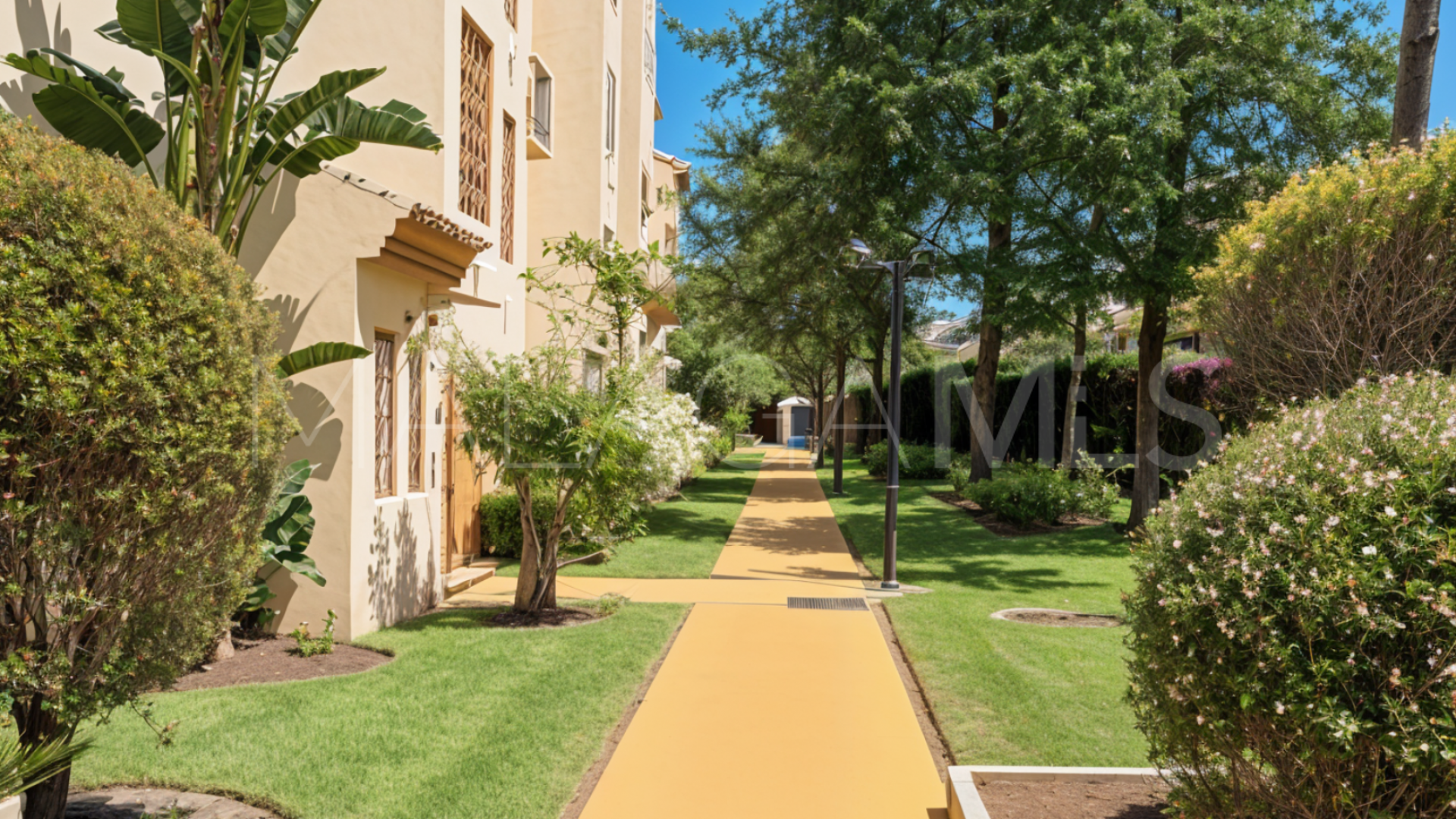 Selwo, atico duplex for sale with 3 bedrooms