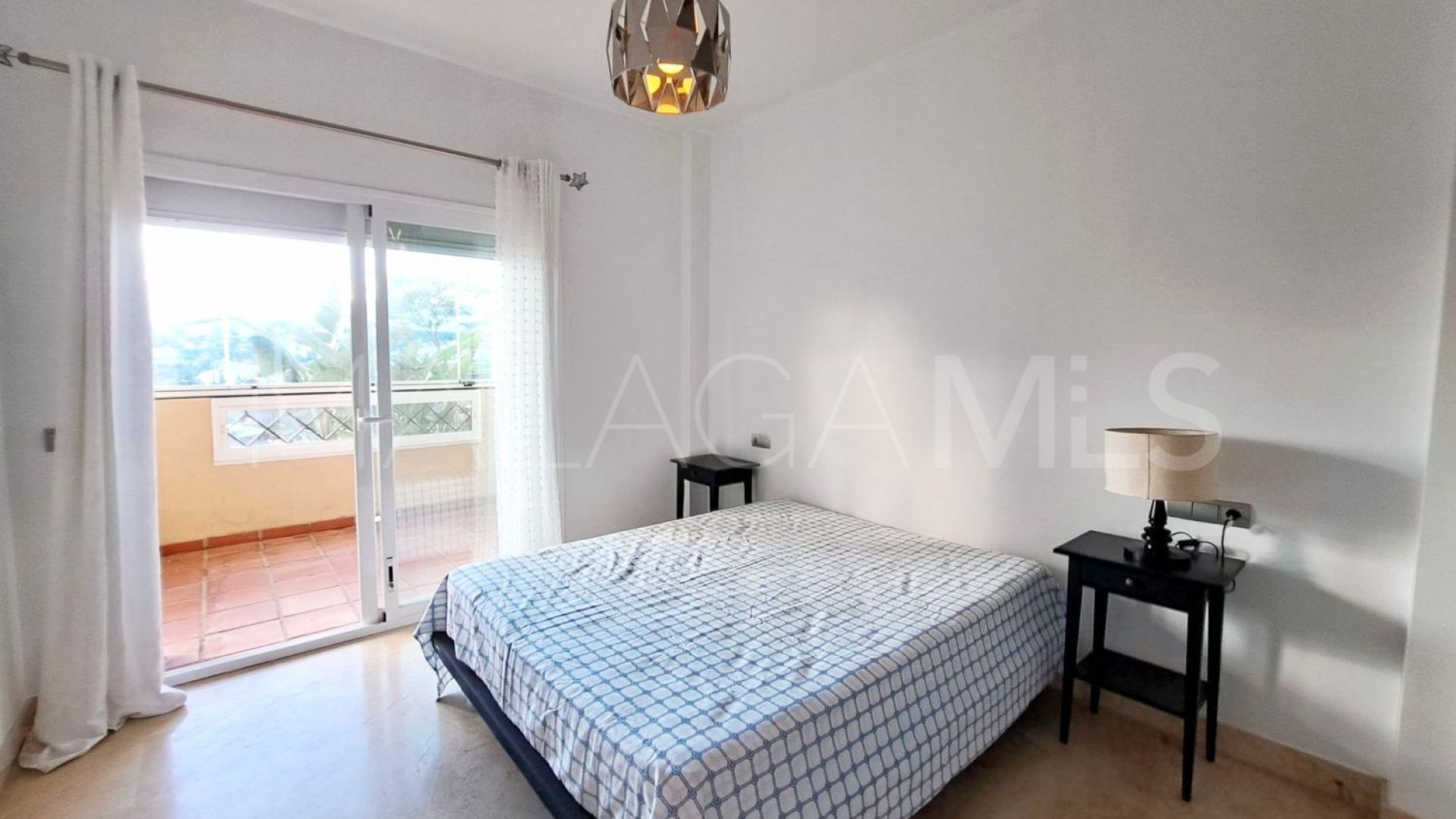 For sale 3 bedrooms apartment in Toscana Hills