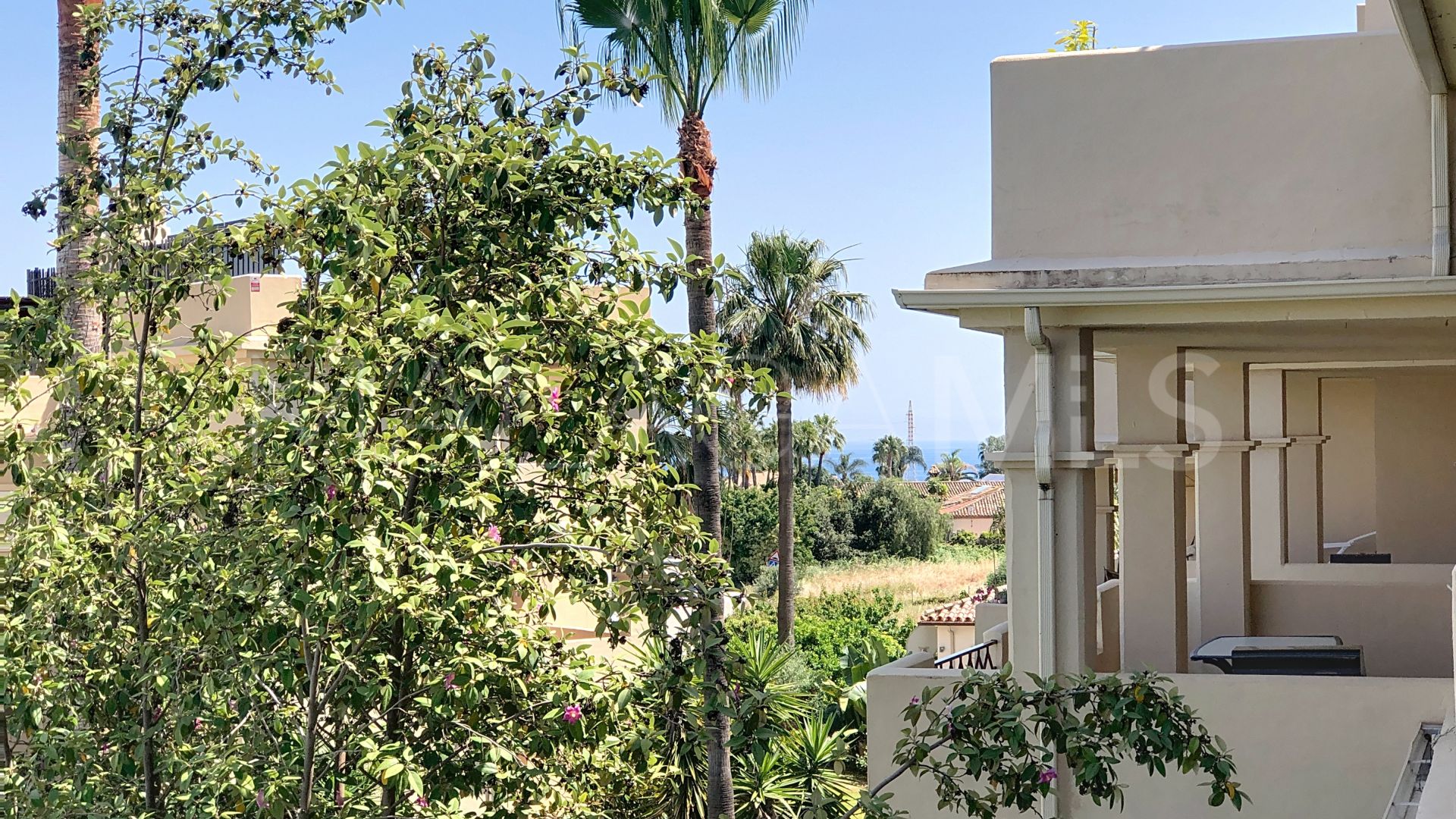 For sale 3 bedrooms apartment in Toscana Hills
