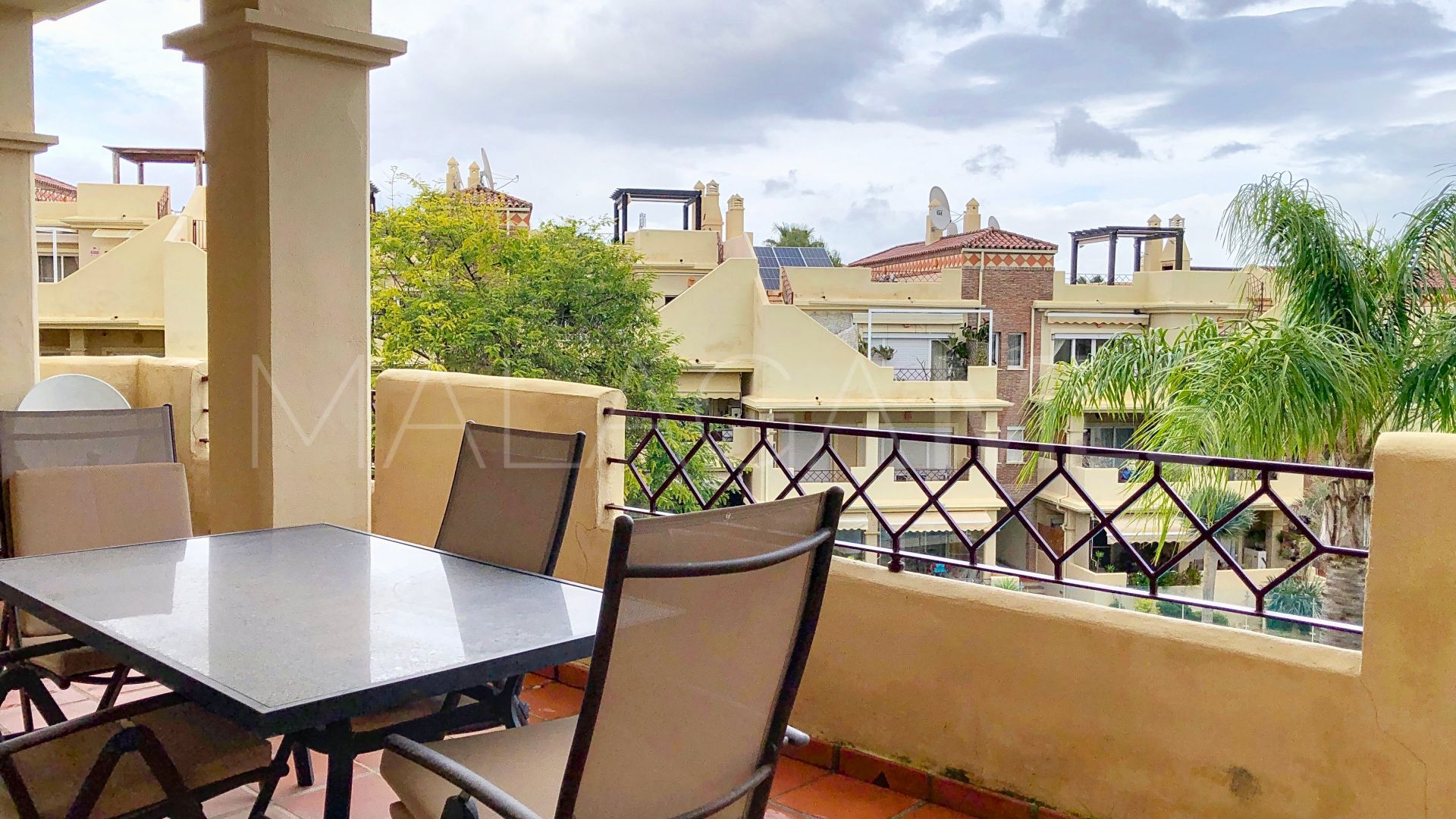 For sale 3 bedrooms apartment in Toscana Hills