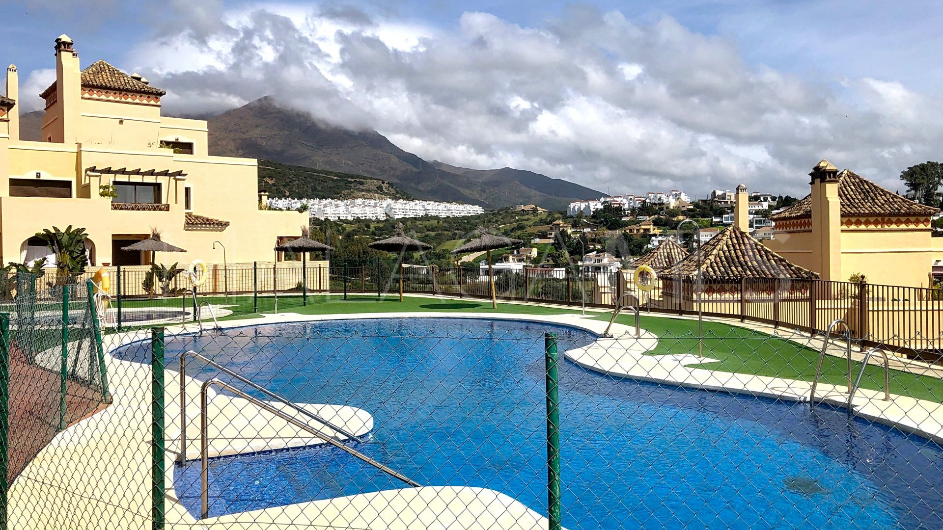 Azata Golf, apartamento for sale with 3 bedrooms
