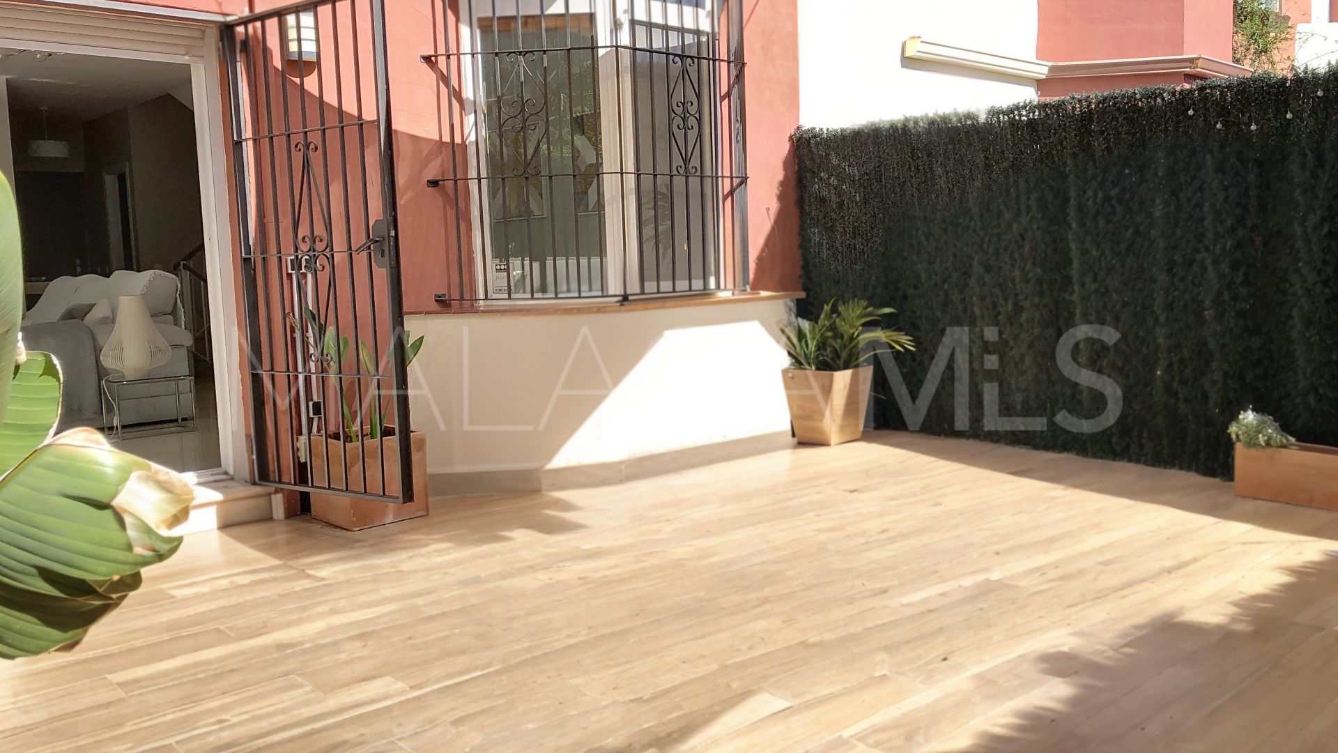 Maison de ville for sale in Selwo