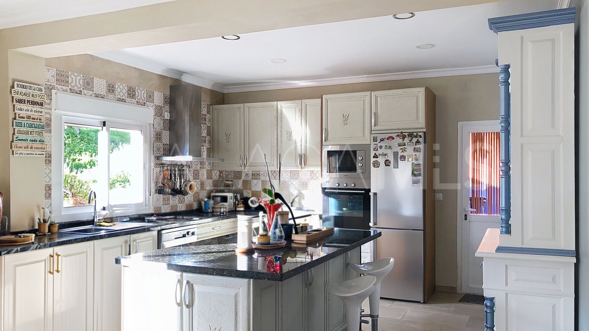 Villa for sale in Guadalobon de 6 bedrooms