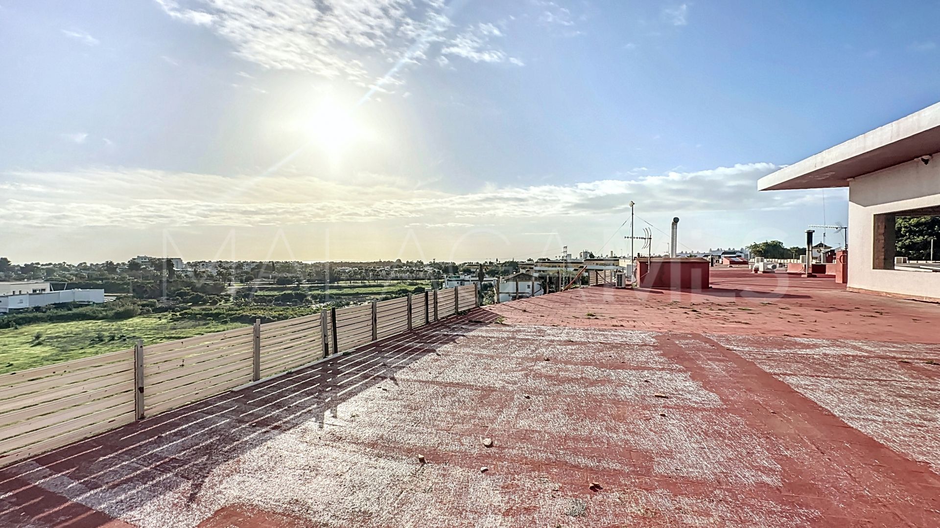 Commercial for sale in Cancelada