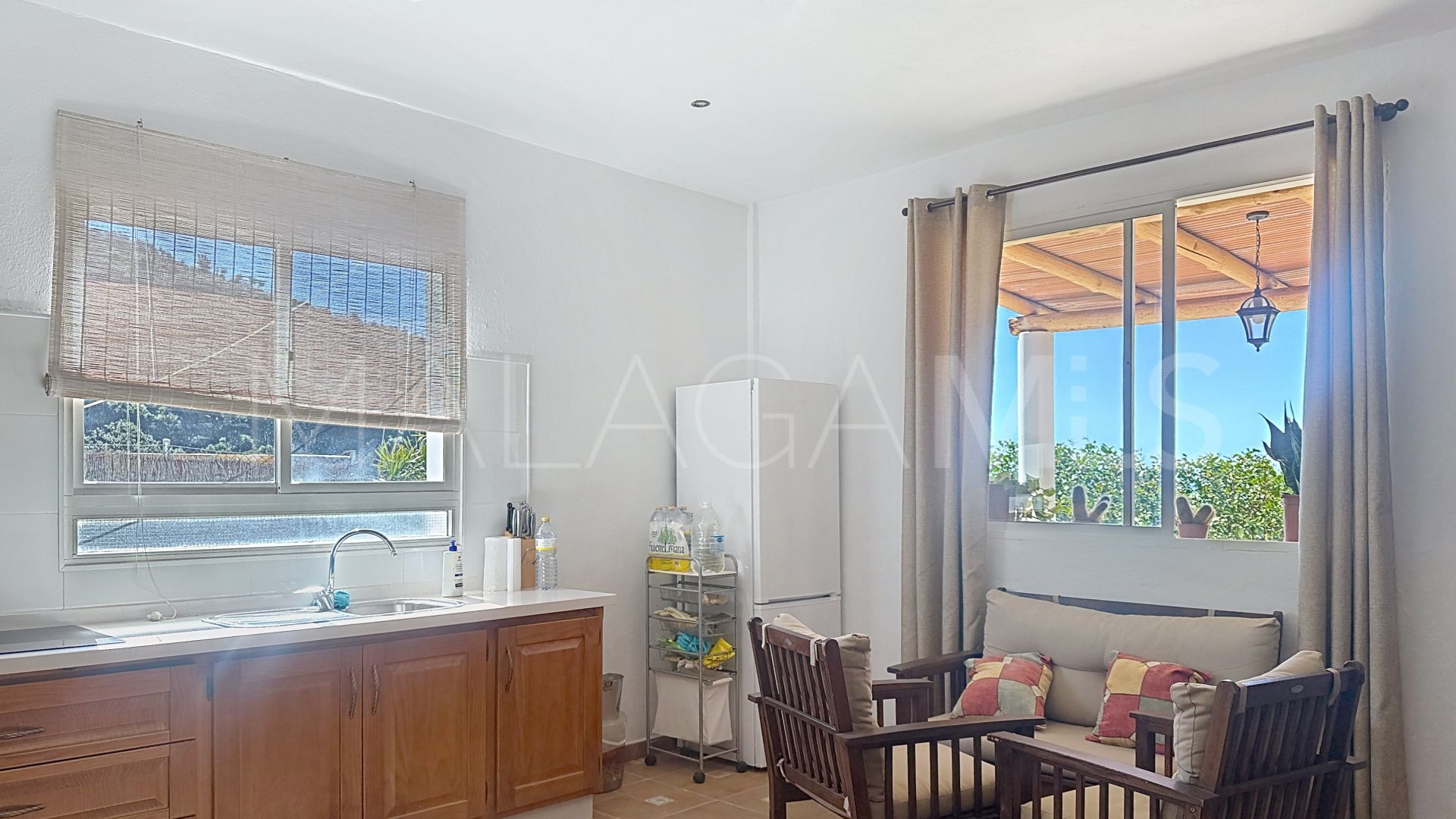 Maison de campagne for sale in Los Pedregales