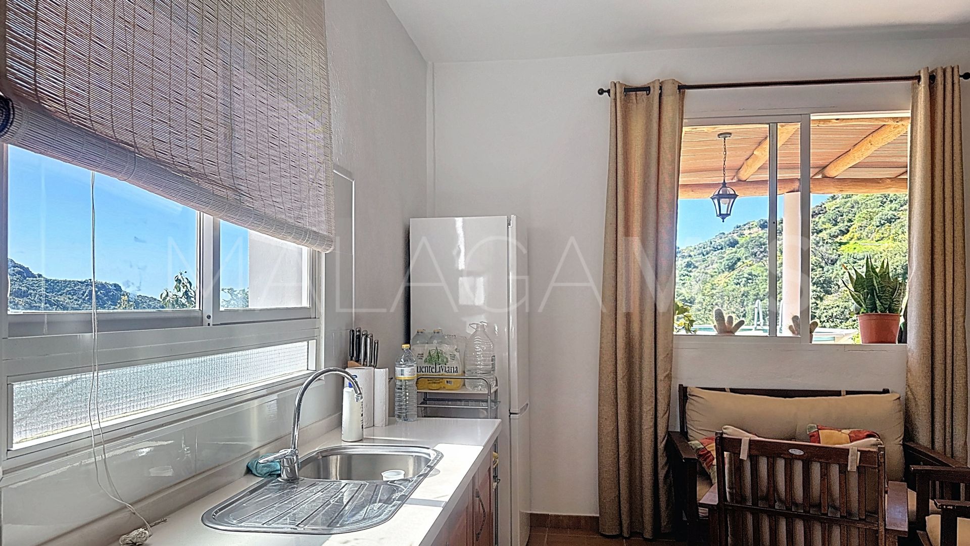 Maison de campagne for sale in Los Pedregales