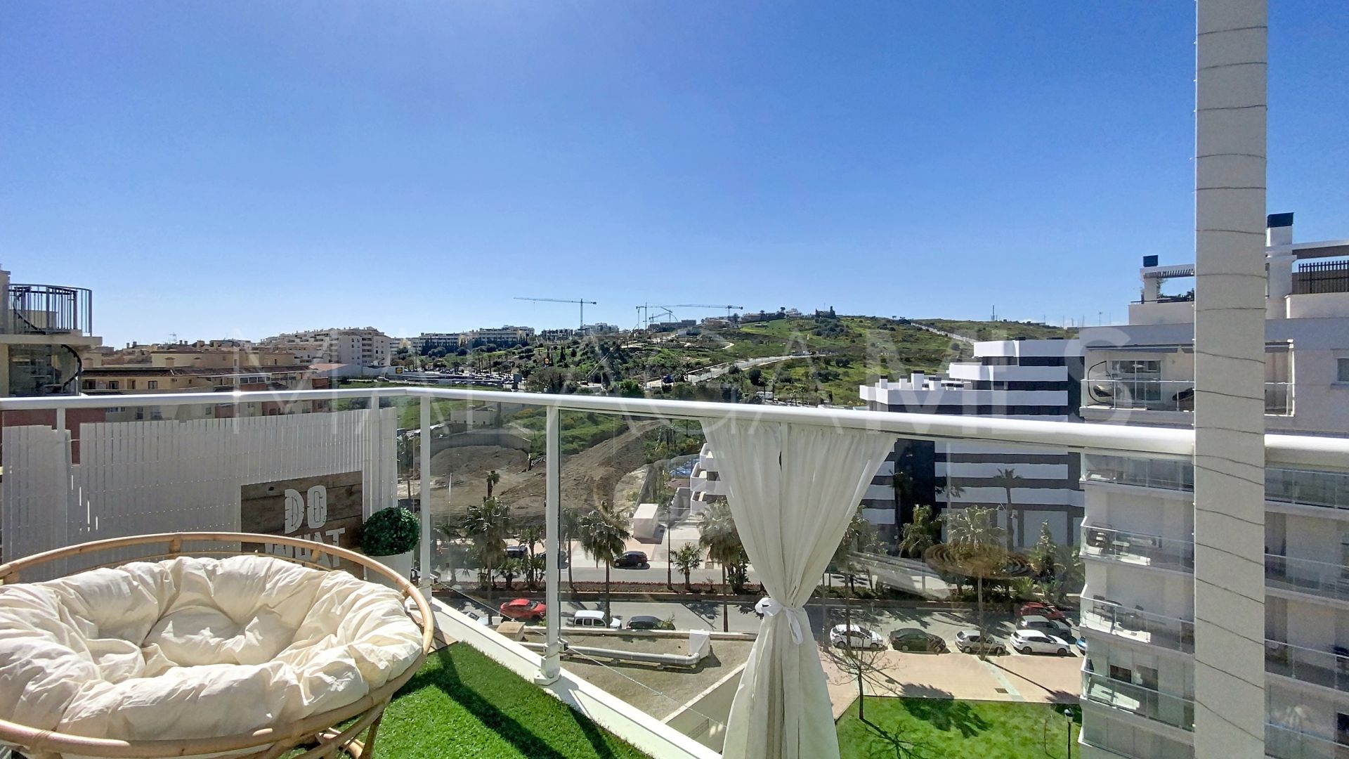 3 bedrooms Estepona Centre penthouse for sale