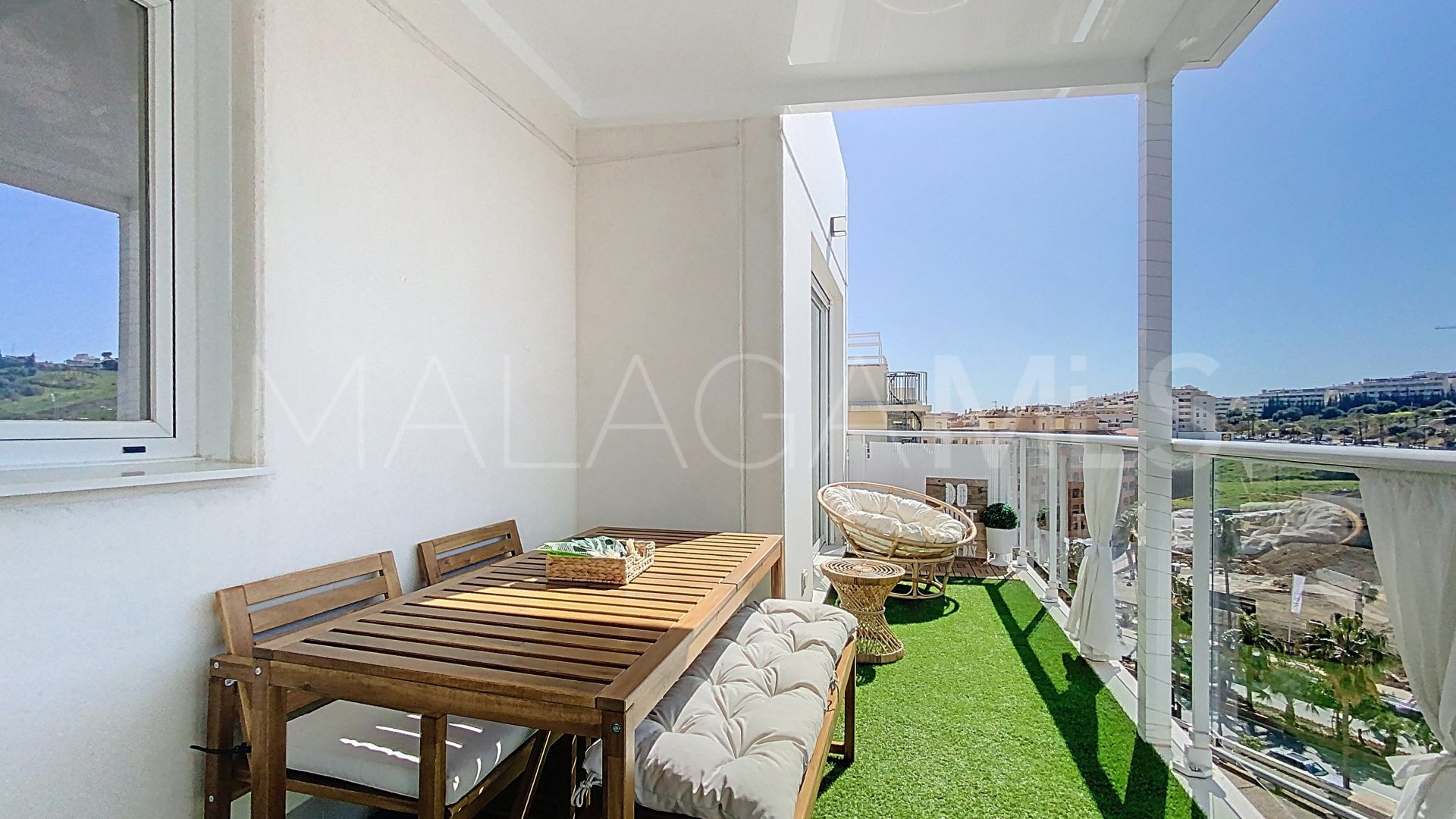 3 bedrooms Estepona Centre penthouse for sale