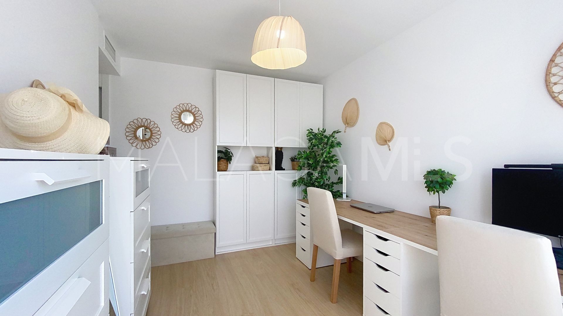3 bedrooms Estepona Centre penthouse for sale