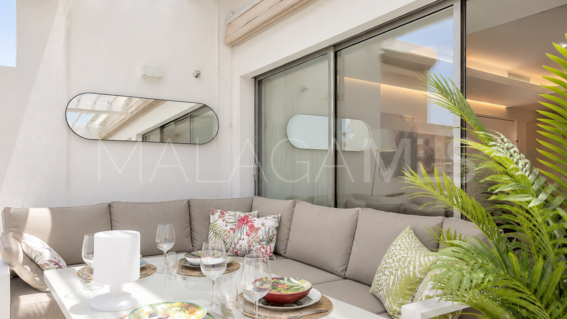 Buy apartment with 2 bedrooms in Darya