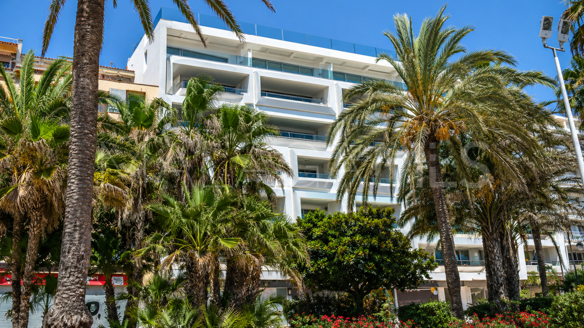 Buy apartment with 2 bedrooms in Darya