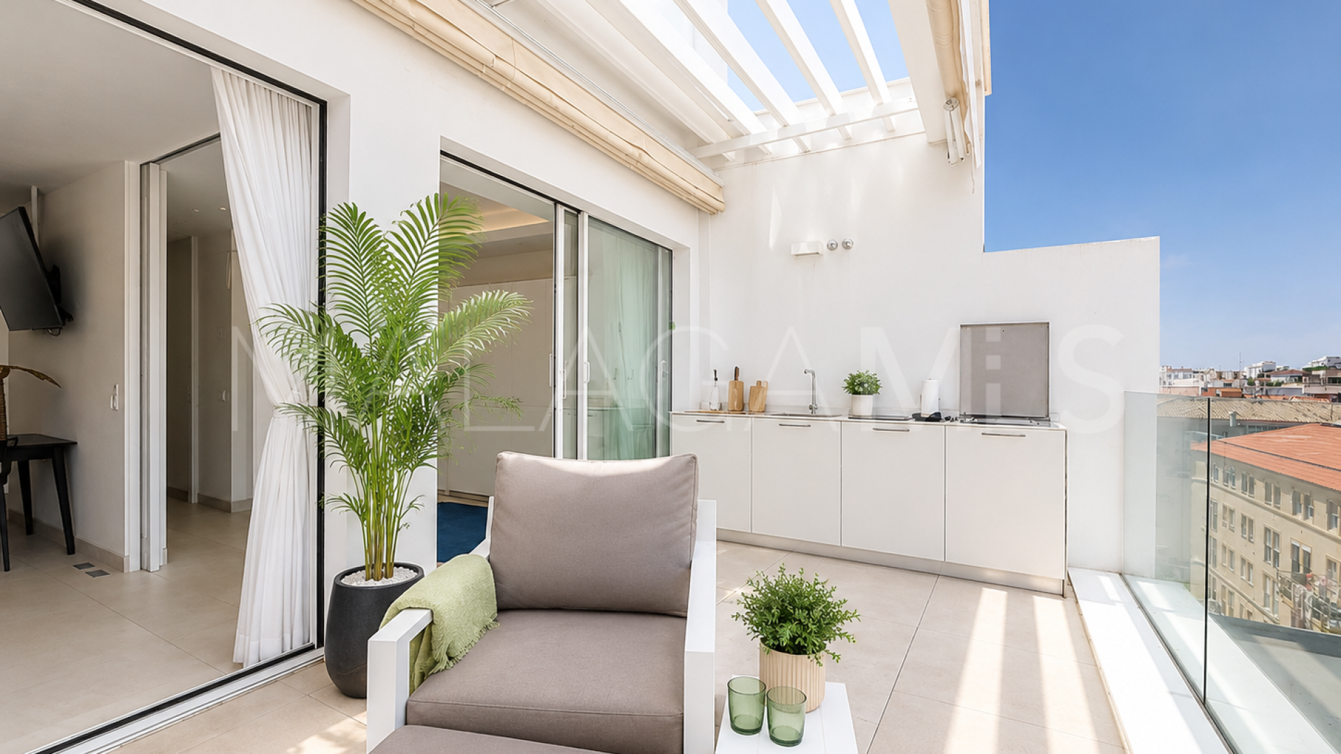 Buy apartment with 2 bedrooms in Darya