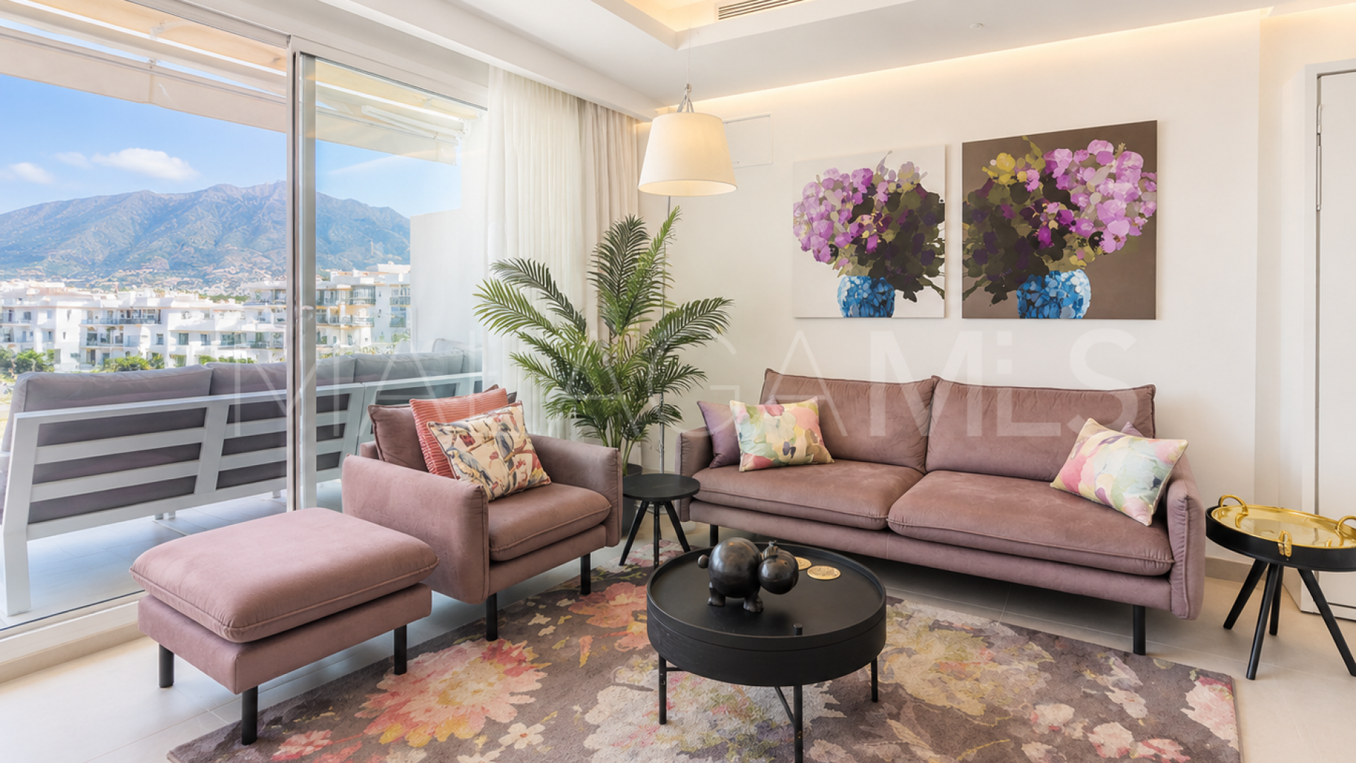 Buy apartment with 2 bedrooms in Darya