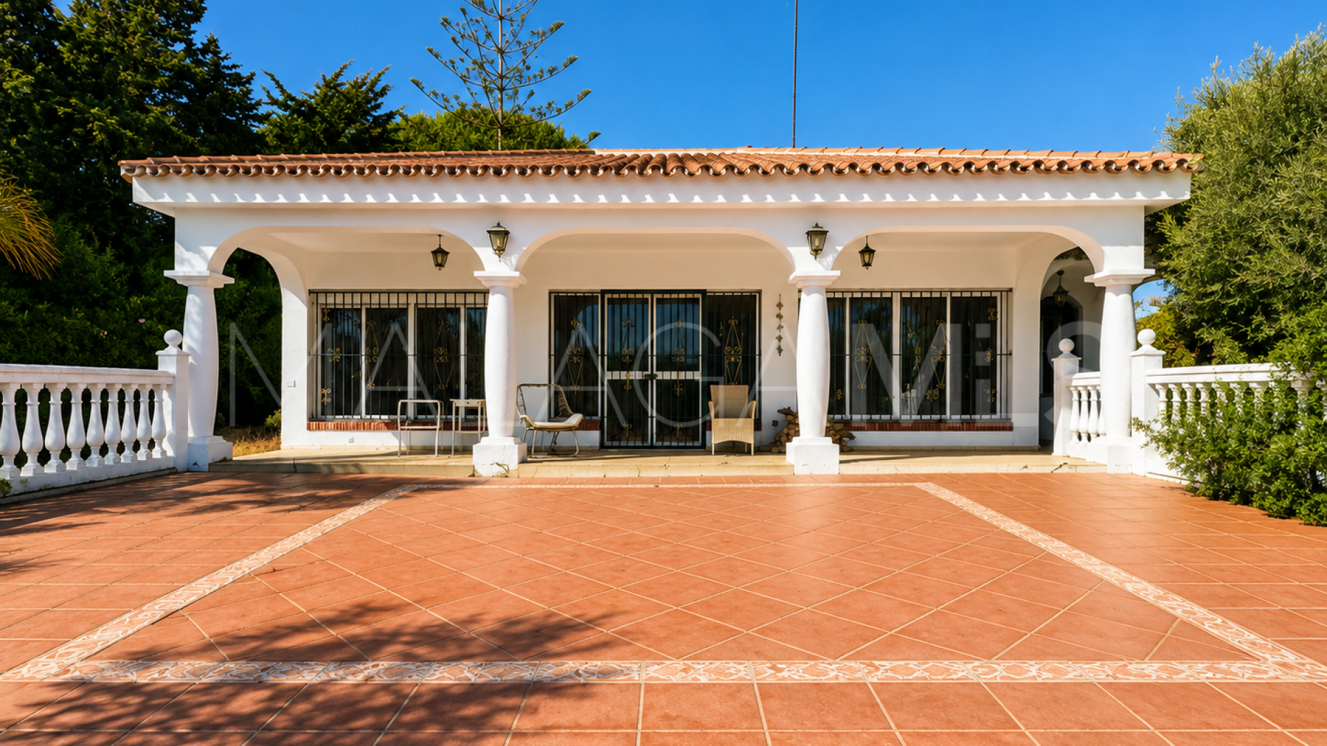 Villa for sale in Paraiso Medio
