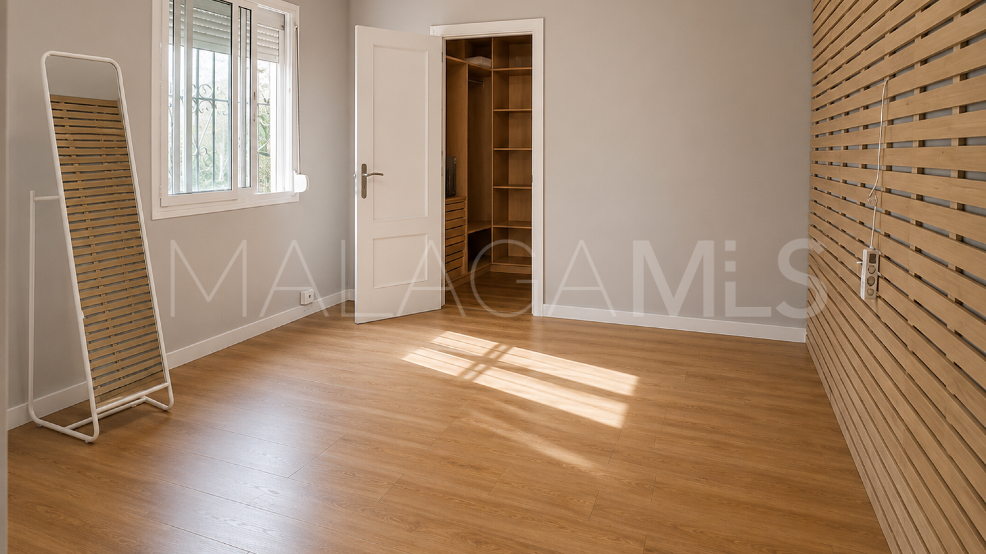 Villa for sale in Paraiso Medio