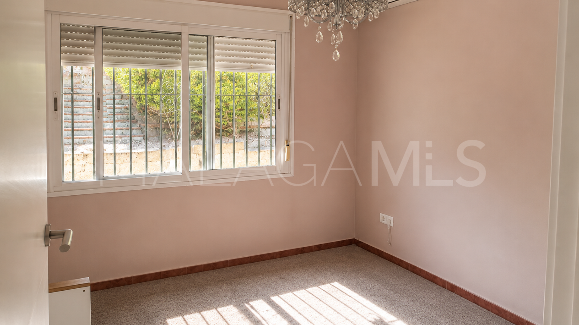 Villa for sale in Paraiso Medio