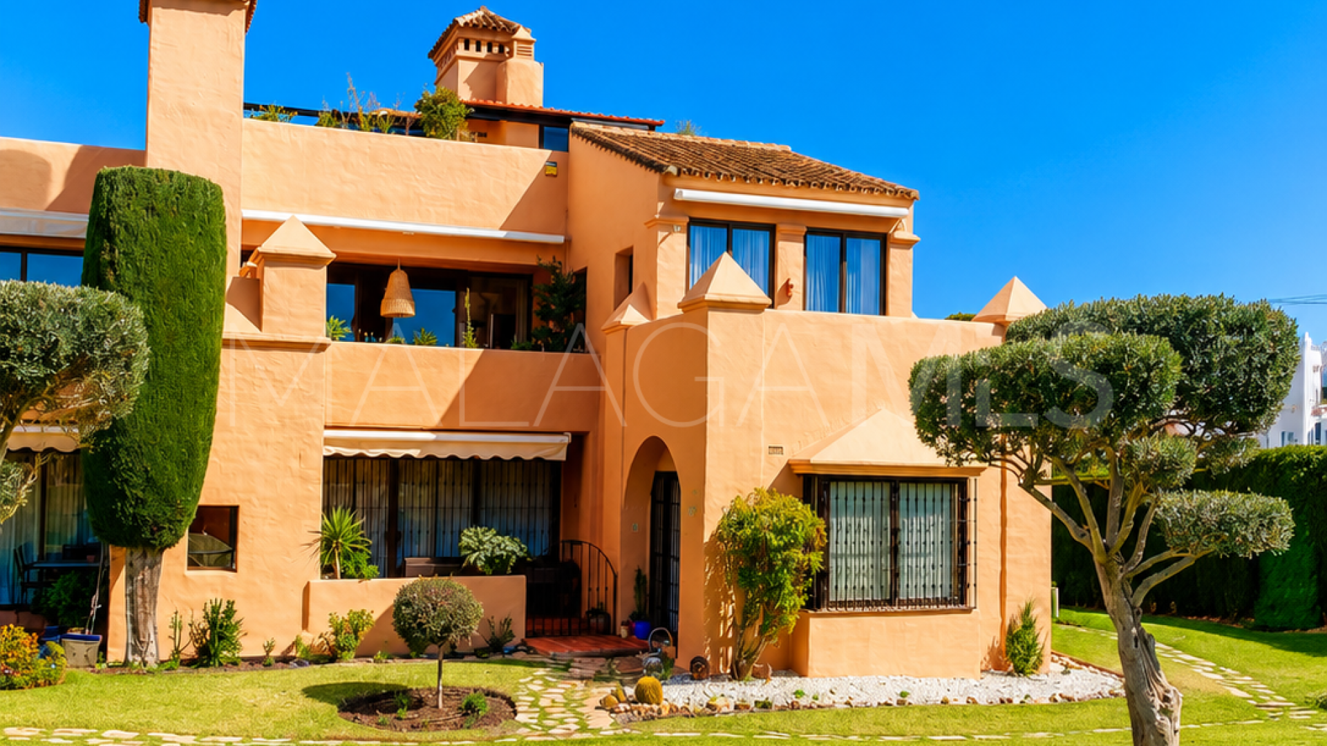 Zweistöckiges penthouse for sale in La Cartuja del Golf