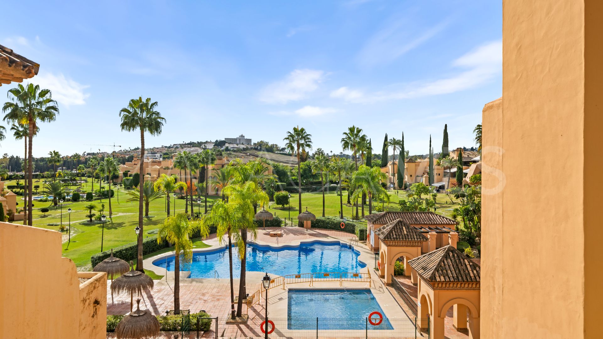 Zweistöckiges penthouse for sale in La Cartuja del Golf