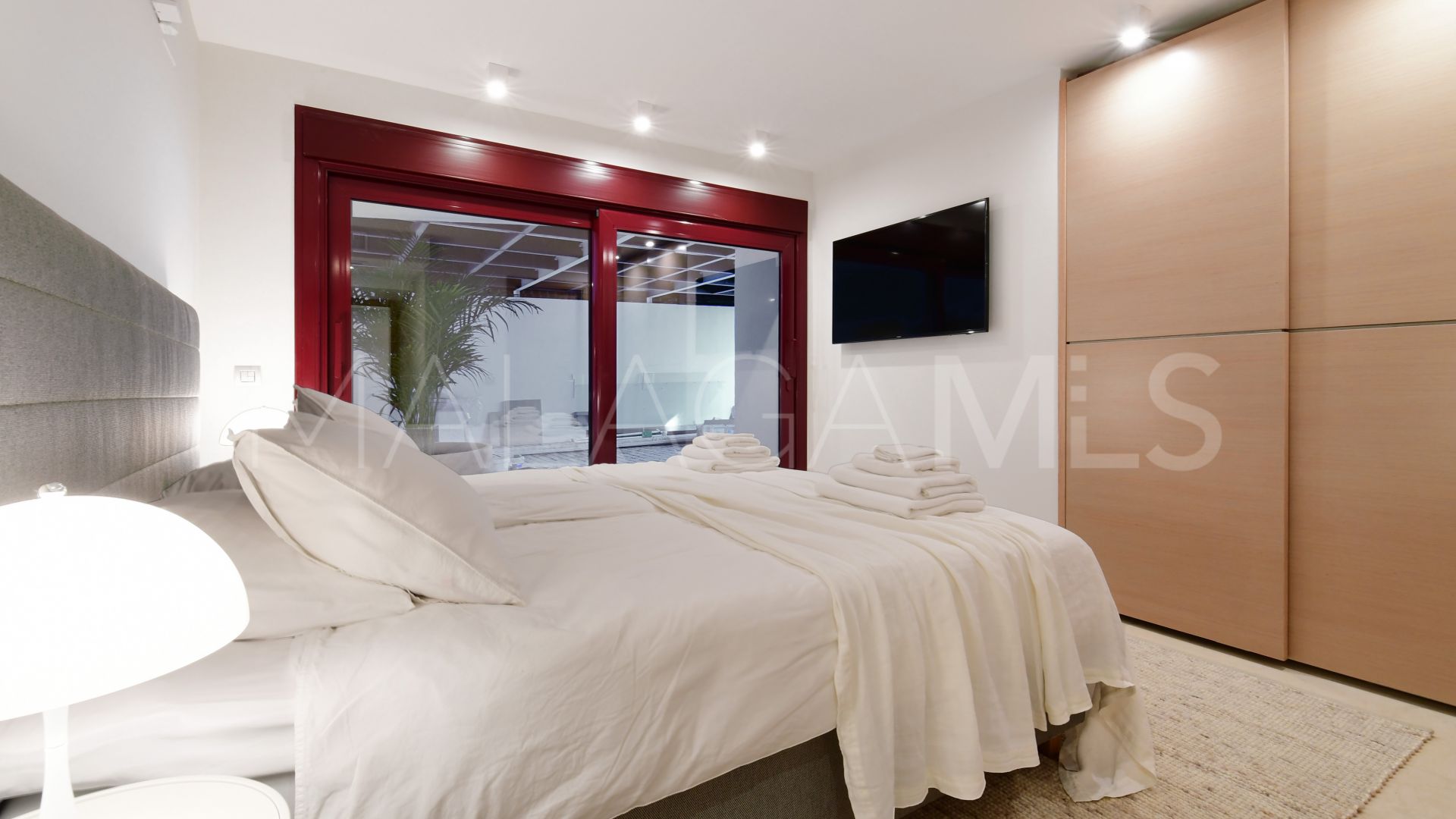 Haus for sale in Nueva Andalucia